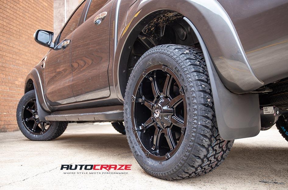 FORD RANGER COUPLER GLOSS BLACK